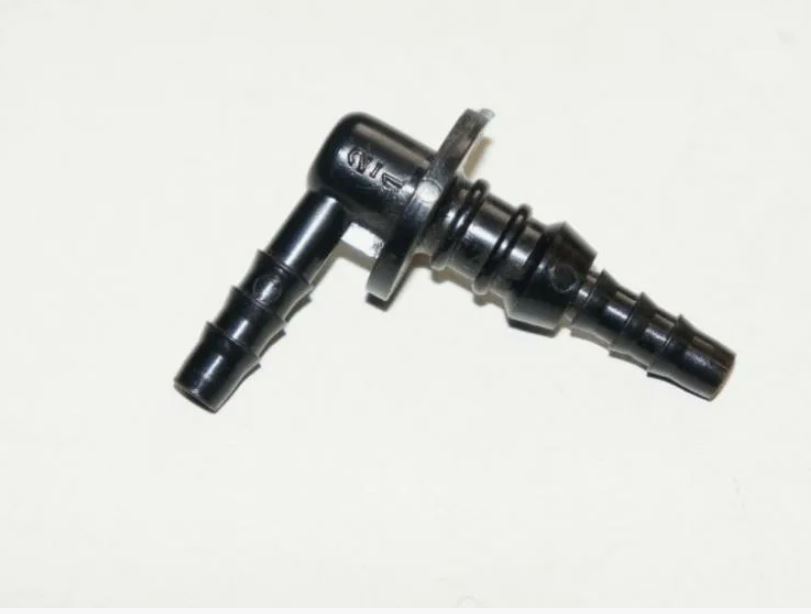 Штуцер бензобака С40800022 Тайга